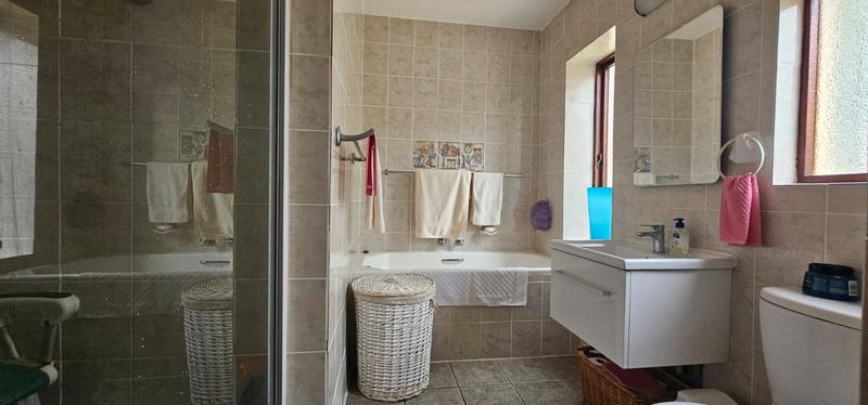 3 Bedroom Property for Sale in Kleinmond Western Cape
